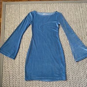 URBAN OUTFITTERS velvet dress